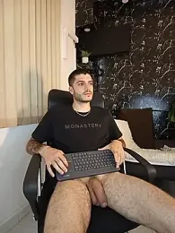 Rafael_Mendezz stripchat stream image, 19.06.2026 19:40