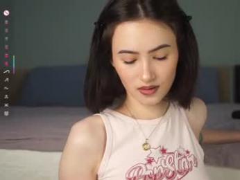 chee_cha chaturbate stream image, 30.06.2026 00:00