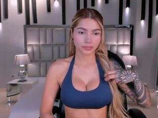 meganwest camsoda stream image, 30.06.2026 18:00