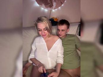 ParaLoveLove bongacams stream image, 11.03.2025 13:30