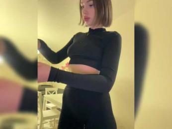 BabyDarii bongacams stream image, 11.03.2025 13:30