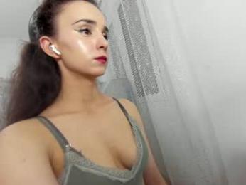 ehotlovea chaturbate stream image, 14.07.2026 06:00