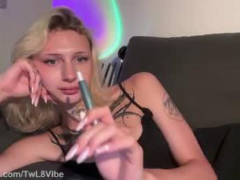 twl8vibe chaturbate stream image, 14.07.2026 15:30