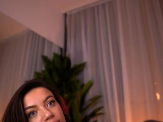 Esme Luv flirt4free stream image, 11.03.2025 21:00