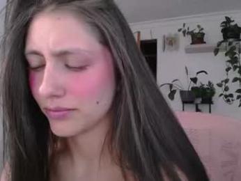 littlelaksmi chaturbate stream image, 21.07.2026 22:00