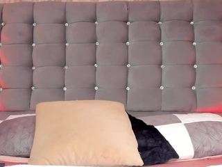 pocahontasfg camsoda stream image