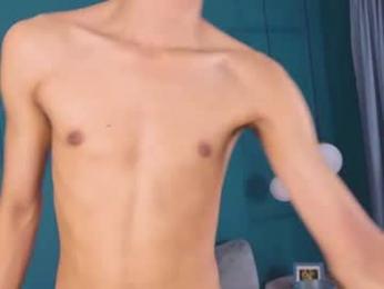 christopher_robin4 chaturbate stream image, 16.08.2026 19:20