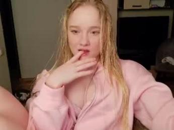 shawty_miia chaturbate stream image, 25.08.2026 16:20