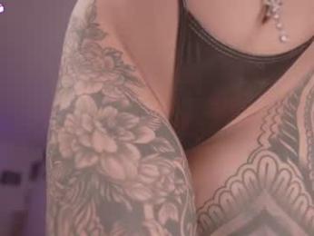 iam_eli chaturbate stream image, 27.08.2026 23:50