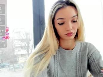 sassyt33n chaturbate stream image