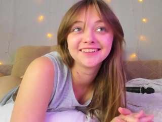 may-flowere camsoda stream image, 30.08.2026 07:20