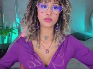 elissecinnamon camsoda stream image, 07.09.2026 01:00