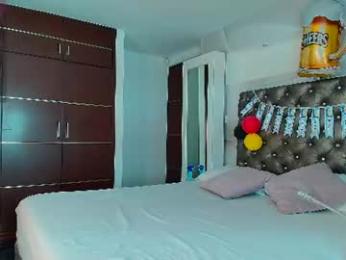 valentinos_ chaturbate stream image, 19.09.2026 22:00