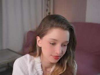 little_poetry chaturbate stream image