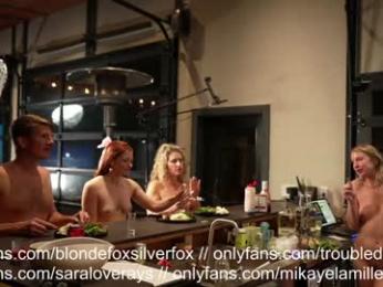 blondefoxsilverfox chaturbate stream image, 16.03.2025 00:30