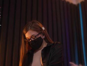 arimass bongacams stream image