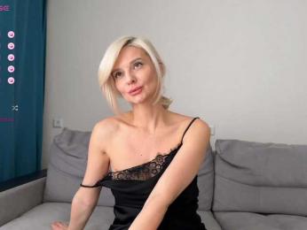 -Molly- bongacams stream image, 17.03.2025 01:10
