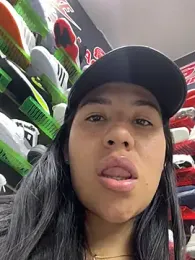 kim_monti stripchat stream image, 18.03.2025 01:10