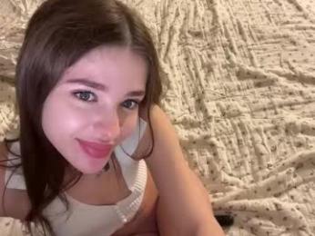 endlessmia chaturbate stream image, 17.03.2025 22:00