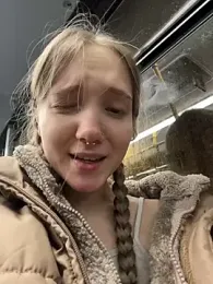 Baby_Tiny stripchat stream image, 18.03.2025 19:00