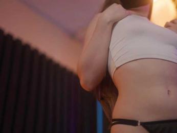 arimass bongacams stream image