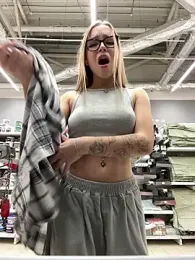 Liza_risky stripchat stream image