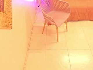 lady-brownn camsoda stream image