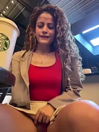 alana15 stripchat stream image, 22.03.2025 21:40