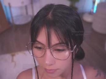gigi_ulala chaturbate stream image, 22.03.2025 22:00