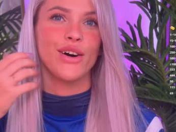 blush_mikki chaturbate stream image