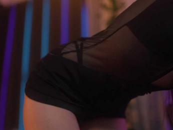 arimass bongacams stream image