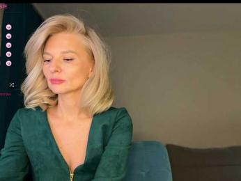 -Molly- bongacams stream image, 25.03.2025 12:00