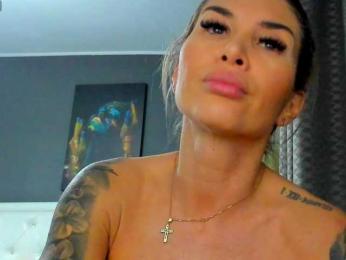 LovellyEmma bongacams stream image