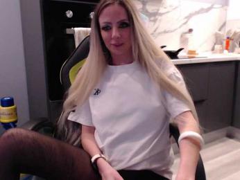 blondalina bongacams stream image