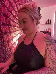 NastyMilf_ stripchat stream image, 26.03.2025 08:40