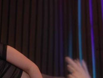 arimass bongacams stream image