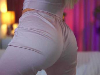 ArtTeasee bongacams stream image, 29.03.2025 11:50