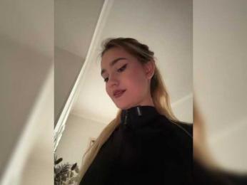 -Lana-Chester- bongacams stream image, 31.03.2025 09:30