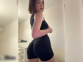 BabyDarii bongacams stream image, 31.03.2025 11:10