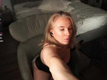 Eseniyavl bongacams stream image