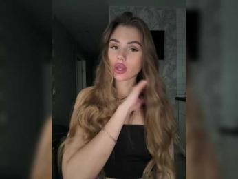 SweetyMia bongacams stream image