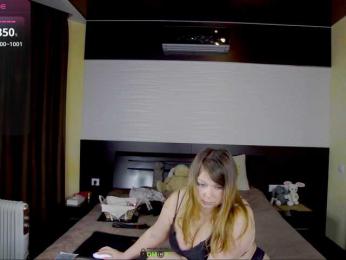 FLUFFY_BEAUTY bongacams stream image