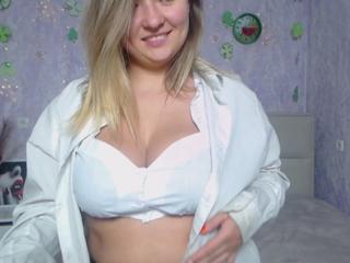 Sally Verda flirt4free stream image