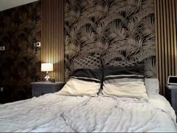 littlee33 chaturbate stream image