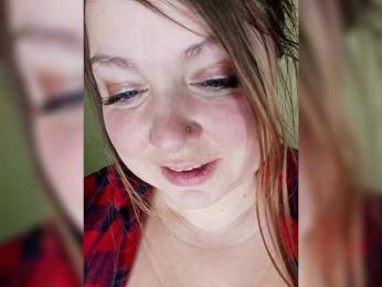 FLUFFY_BEAUTY bongacams stream image