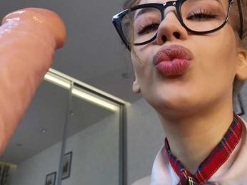dolly-ll bongacams stream image, 06.04.2025 13:20