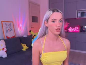 blush_mikki chaturbate stream image