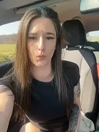 joanaelaa stripchat stream image