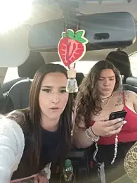 joanaelaa stripchat stream image