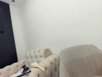 ehotlovea chaturbate stream image, 04.02.2025 23:10